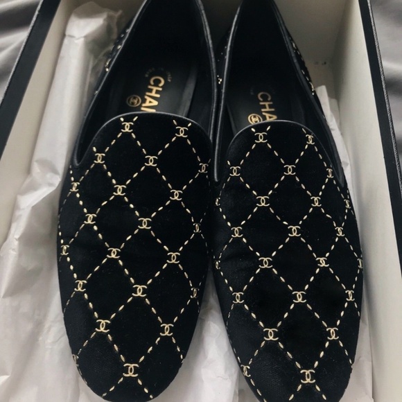 CHANEL Shoes - Chanel CC Velvet Loafers in size 38 CHANEL Shoes - Chanel CC Velvet Loafers in size 38